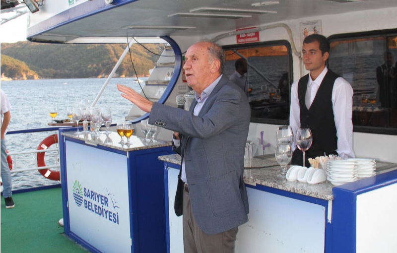 Prof. Yagci gave a welcome speech to the attendants of ESPS 22' on the boat trip provided by the sponsorship of Sarıyer Belediyesi.